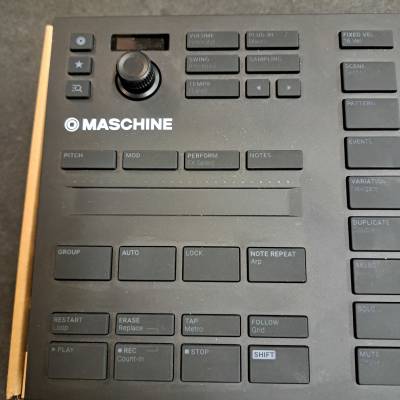 DJ機材 Native Instruments Maschine MK3 MIKRO Native Instruments Maschine Mikro MK3 Machine : Amazon.ca: Musical